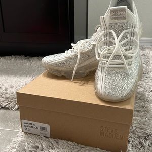 Steve Madden Maxima-R White Sneakers Women’s Sz 10 Rhinestones